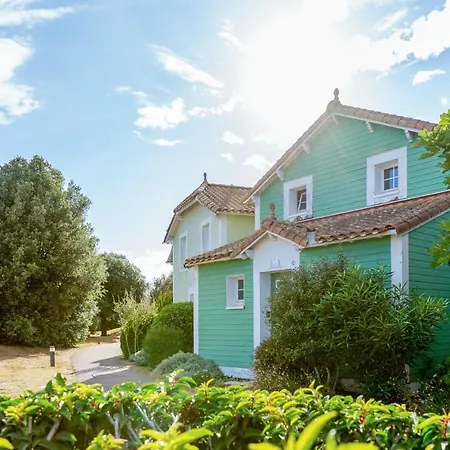 Pierre & Le Domaine De Bourgenay Apartmanhotel 3*