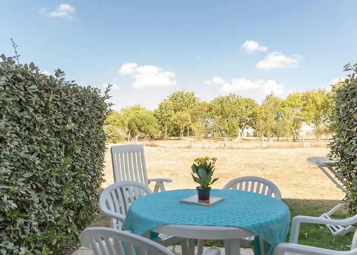 Pierre & Le Domaine De Bourgenay Apart-hotel 3*