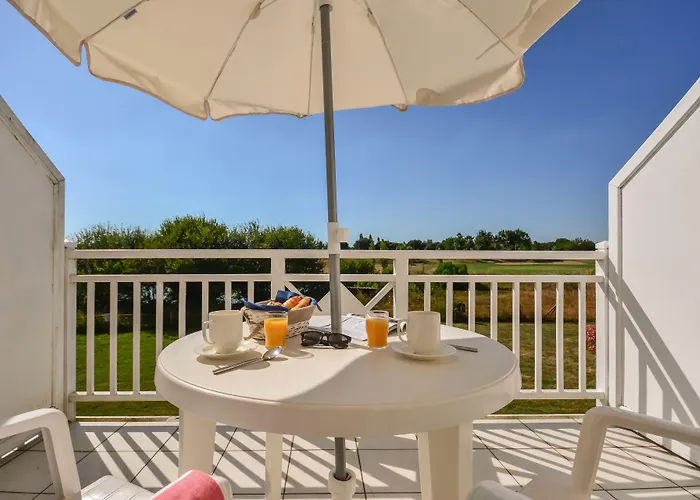 Pierre & Le Domaine De Bourgenay Apart-hotel Talmont-Saint-Hilaire