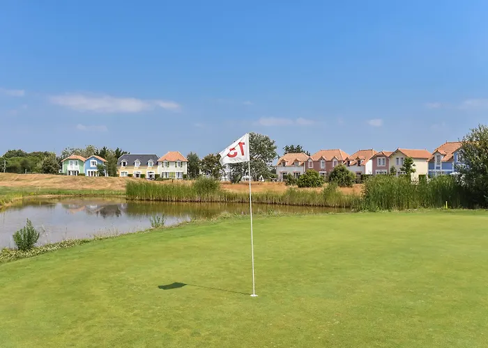 Pierre & Le Domaine De Bourgenay Apart-hotel