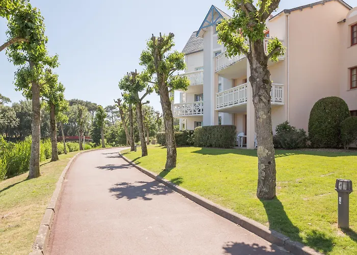 Pierre & Le Domaine De Bourgenay Apart-hotel 3*