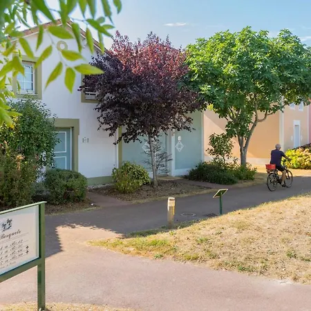 Pierre & Le Domaine De Bourgenay Talmont-Saint-Hilaire