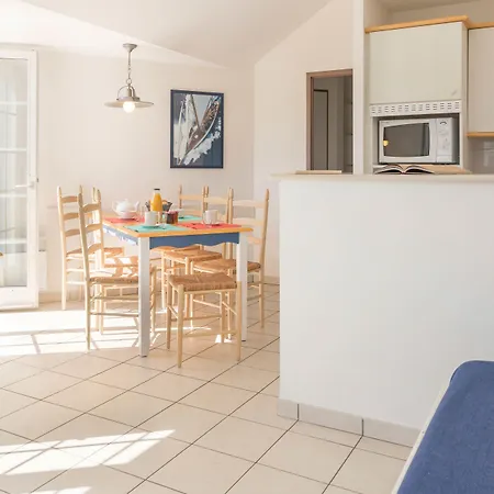 Pierre & Le Domaine De Bourgenay 아파트호텔 3*