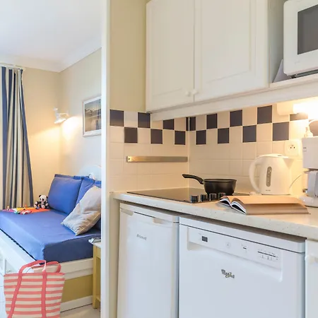 Pierre & Le Domaine De Bourgenay