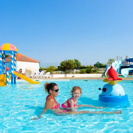 Pierre & Le Domaine De Bourgenay Talmont-Saint-Hilaire