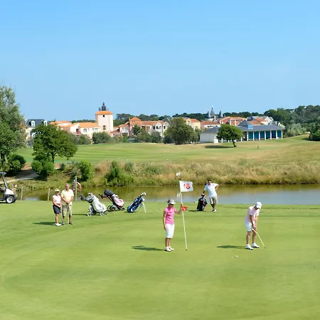 아파트호텔 Pierre & Le Domaine De Bourgenay