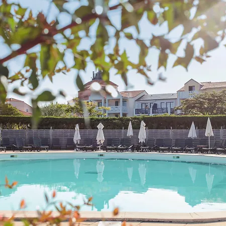 Pierre & Le Domaine De Bourgenay Apartmanhotel
