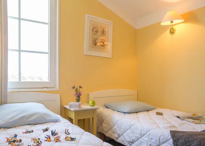 Pierre & Le Domaine De Bourgenay 3*