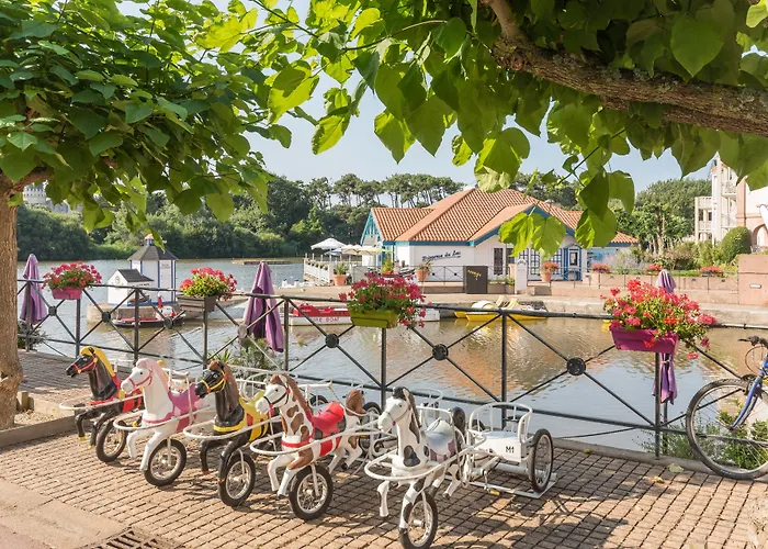 Pierre & Le Domaine De Bourgenay